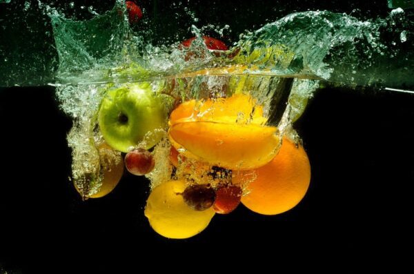 Fototapeta Owoce w Wodzie