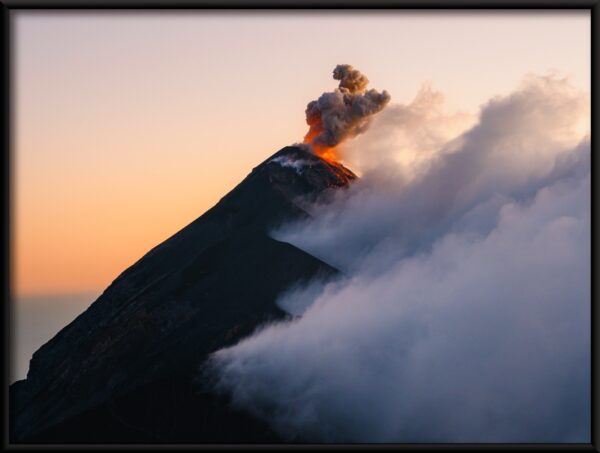 Plakat Erupcja Wulkanu