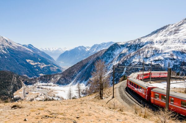 Fototapeta Alpejski Pociąg